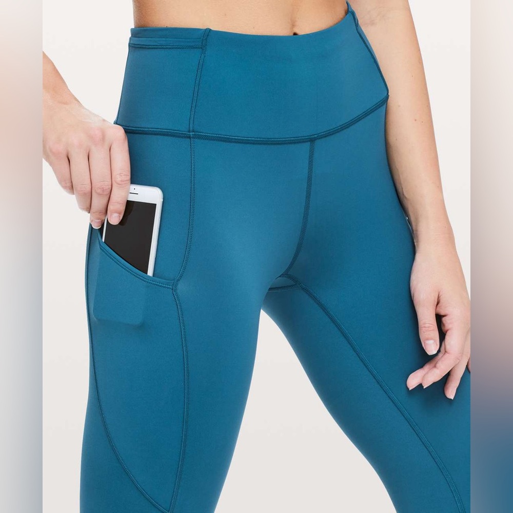 Lululemon fast and free women’s leggings size 4 blue
